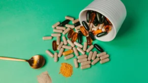 Lire la suite à propos de l’article Meilleur ashwagandha : notre sélection et guide d&rsquo;achat 2026
