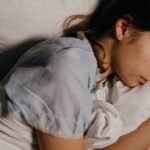 Mélatonine : dosage, danger, sommeil et discipline stoïcienne